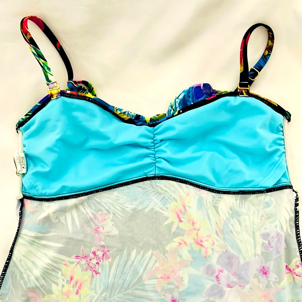 Island Escape~ Vibrant Tankini - Picture 6 of 14